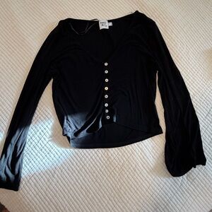 Princess Polly Black Top with flowy sleeves